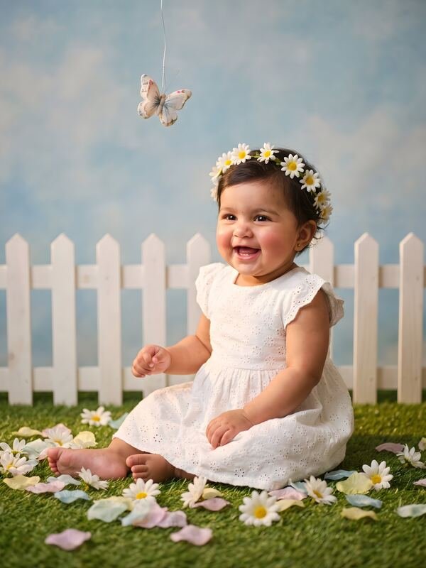 Baby Girl Photoshoot Picket Fence 02 – Ultra HD Photo